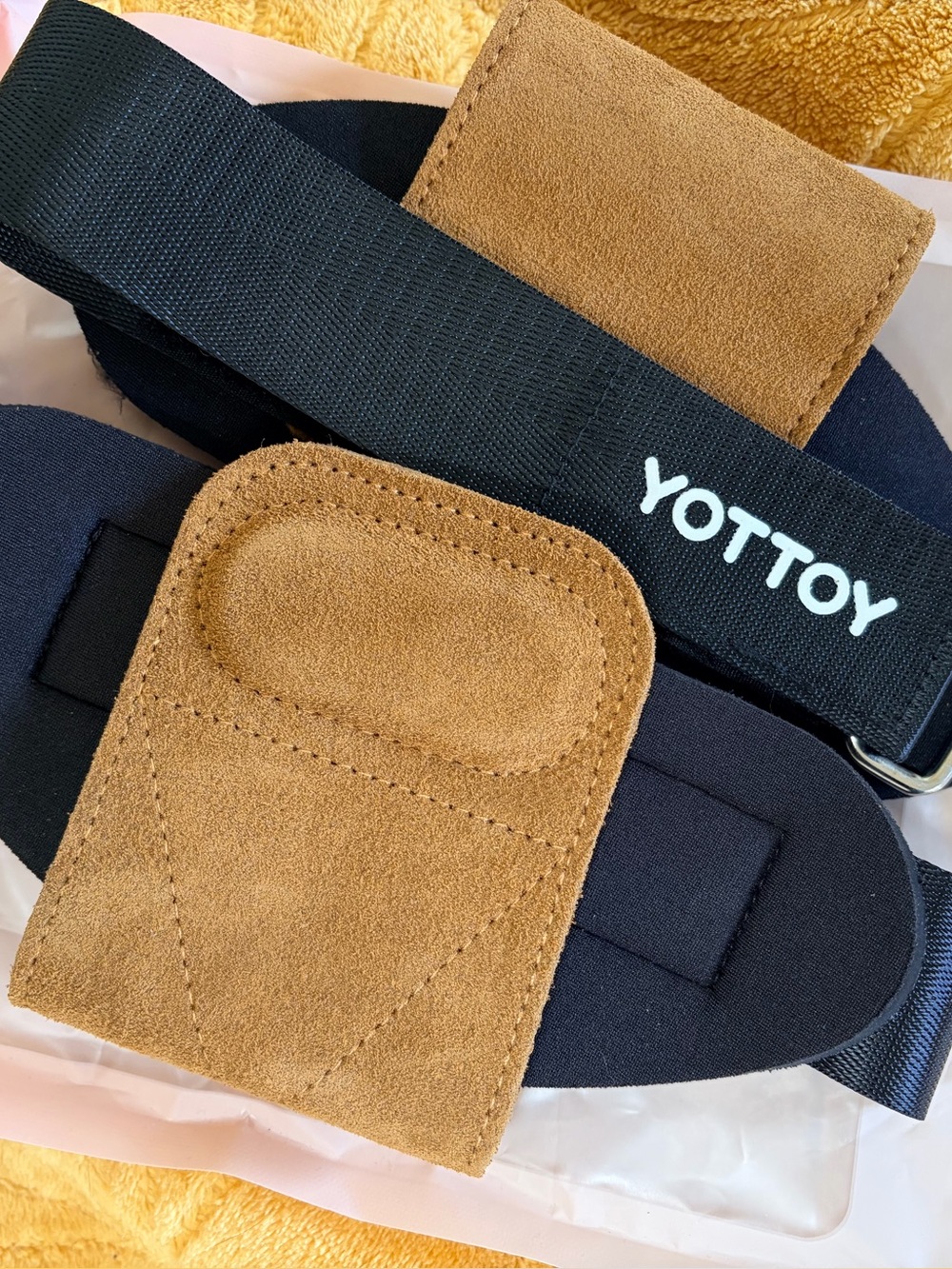 Leather Heavy Weightlifting Padding Wrist Straps - Picture 3 of 5